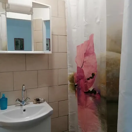 Berkenyes Vendeghaz *